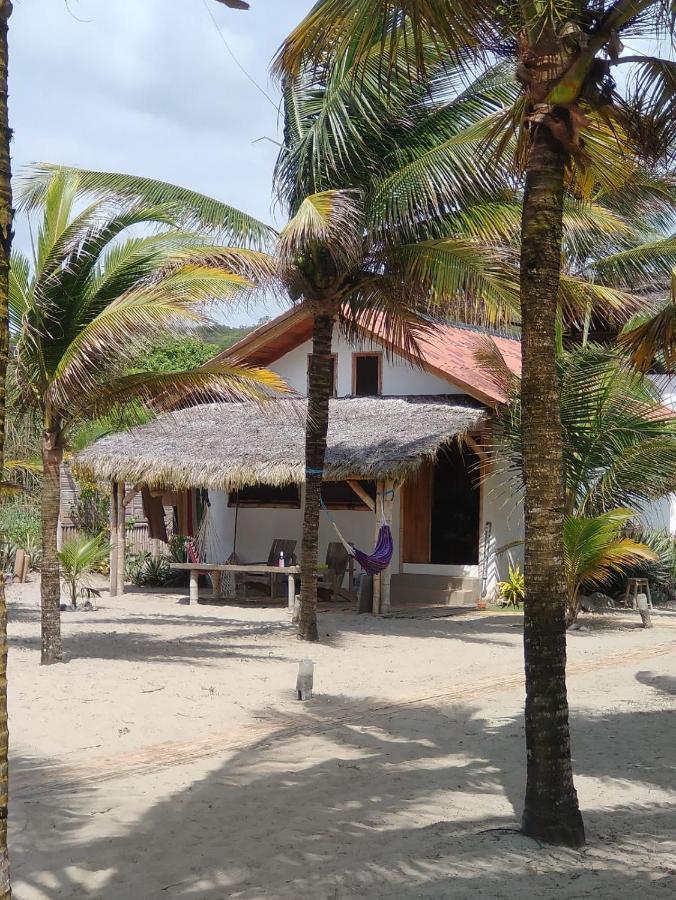 Beach Front Bungalows At The Coconut Canoa Luaran gambar